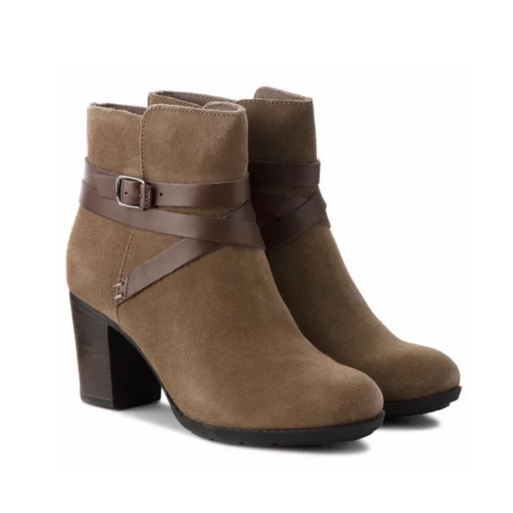 NEW Clarks Enfield Sari Olive Leather Suede Ankle Boots, Size UK 7D, US 9½M